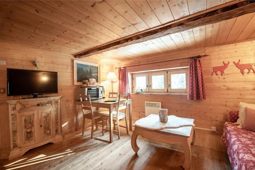 "Chalet Dei Fiori" Room & Apartment Bedretto Ngoại thất bức ảnh