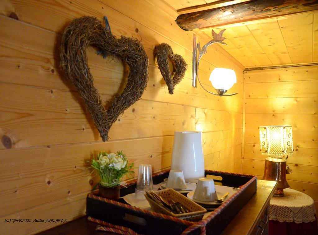 "Chalet Dei Fiori" Room & Apartment Bedretto Ngoại thất bức ảnh
